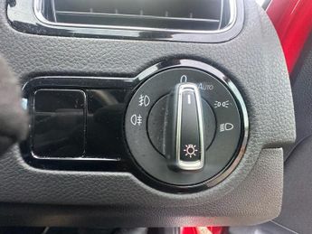 VOLKSWAGEN POLO 1.0 TSI BlueMotion Tech R-Line Hatchback 3dr Petrol DSG Euro 6 (