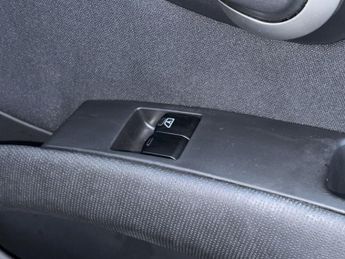 NISSAN MICRA 1.2 16v n-tec Hatchback 5dr Petrol Automatic (159 g/km, 79 bhp)