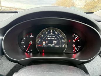 KIA SORENTO 2.2 CRDi KX-3 SUV 5dr Diesel Auto AWD Euro 6 (197 bhp)