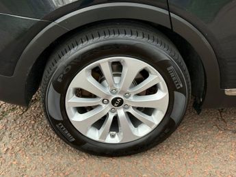 KIA SORENTO 2.2 CRDi KX-3 SUV 5dr Diesel Auto AWD Euro 6 (197 bhp)