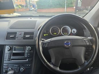 VOLVO XC90 2.4 D5 Active SUV 5dr Diesel Geartronic AWD (224 g/km, 182 bhp)