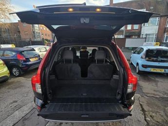 VOLVO XC90 2.4 D5 Active SUV 5dr Diesel Geartronic AWD (224 g/km, 182 bhp)