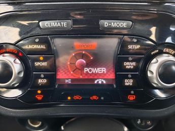 NISSAN JUKE 1.6 Acenta Premium SUV 5dr Petrol XTRON Euro 5 (117 ps)