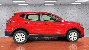 NISSAN QASHQAI 1.2 DIG-T Visia SUV 5dr Petrol Manual Euro 6 (s/s) (115 ps) ***D