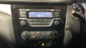 NISSAN QASHQAI 1.2 DIG-T Visia SUV 5dr Petrol Manual Euro 6 (s/s) (115 ps) ***D