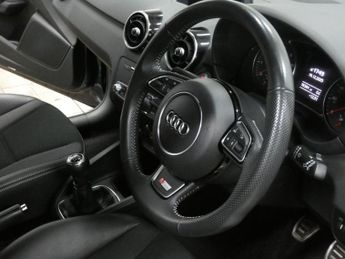 AUDI A1 1.4 TFSI CoD S line Sportback 5dr Petrol Manual Euro 6 (s/s) (Na