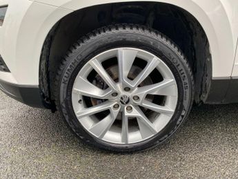 SKODA KAROQ 1.6 TDI SE L SUV 5dr Diesel DSG Euro 6 (s/s) (115 ps)