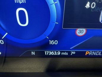 FORD KUGA 2.5h Duratec Vignale SUV 5dr Petrol Hybrid CVT Euro 6 (s/s) (190