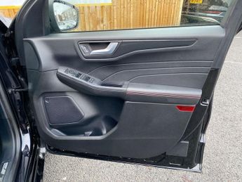 FORD KUGA 1.5 EcoBlue ST-Line Edition SUV 5dr Diesel Auto Euro 6 (s/s) (12