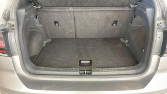 VOLKSWAGEN T-CROSS 1.0 TSI R-Line SUV 5dr Petrol DSG Euro 6 (s/s) (115 ps)