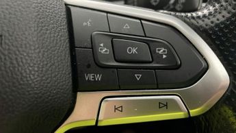 VOLKSWAGEN T-CROSS 1.0 TSI R-Line SUV 5dr Petrol DSG Euro 6 (s/s) (115 ps)