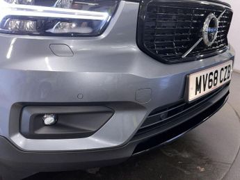 VOLVO XC40 2.0 D4 R-Design Pro SUV 5dr Diesel Auto AWD Euro 6 (s/s) (190 ps