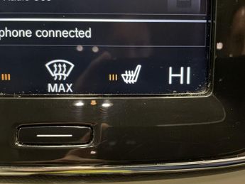 VOLVO XC40 2.0 D4 Inscription Pro SUV 5dr Diesel Auto AWD Euro 6 (s/s) (190