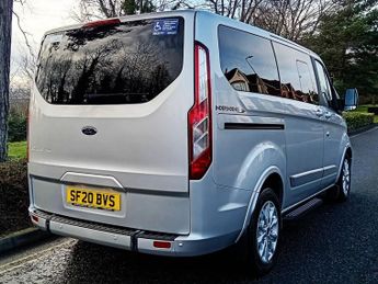 FORD TOURNEO CUSTOM 2.0 320 EcoBlue Titanium Minibus 5dr Diesel Auto L1 Euro 6 (s/s)