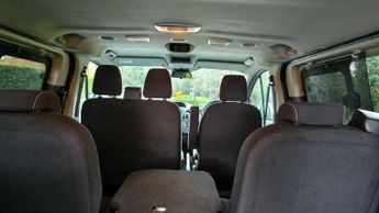 FORD TOURNEO CUSTOM 2.0 310 EcoBlue Titanium Minibus 5dr Diesel Auto L1 Euro 6 (s/s)