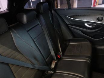MERCEDES-BENZ E-CLASS 2.0 E220d AMG Line Estate 5dr Diesel G-Tronic+ Euro 6 (s/s) (194