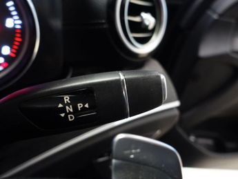 MERCEDES-BENZ E-CLASS 2.0 E220d AMG Line Estate 5dr Diesel G-Tronic+ Euro 6 (s/s) (194