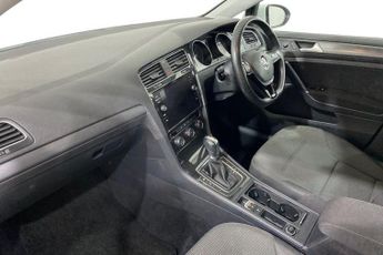 VOLKSWAGEN GOLF 1.6 TDI Match Hatchback 5dr Diesel DSG Euro 6 (s/s) (115 ps) Fro