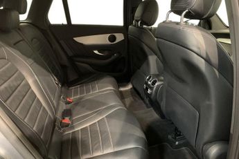 MERCEDES-BENZ GLC 2.0 GLC220d AMG Line (Premium) SUV 5dr Diesel G-Tronic+ 4MATIC E