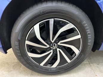 VOLKSWAGEN POLO 1.0 TSI Life Hatchback 5dr Petrol DSG Euro 6 (s/s) (95 ps)