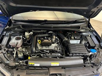 VOLKSWAGEN POLO 1.0 TSI Life Hatchback 5dr Petrol DSG Euro 6 (s/s) (95 ps)