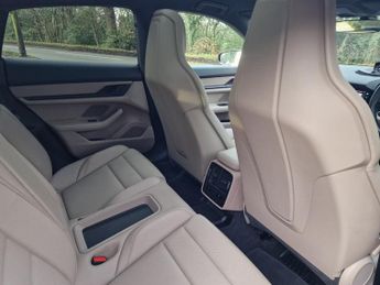 PORSCHE TAYCAN Performance Plus 93.4kWh 4S Cross Turismo 5dr Electric Auto 4WD 