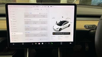 TESLA Model 3 Standard Range Plus Saloon 4dr Electric Auto RWD (241 bhp)