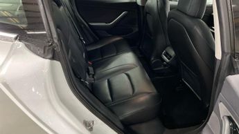TESLA Model 3 Standard Range Plus Saloon 4dr Electric Auto RWD (241 bhp)