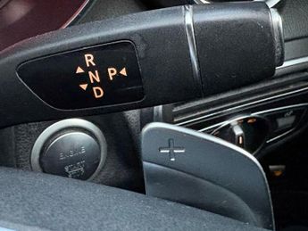 MERCEDES-BENZ C-CLASS 2.1 C220d AMG Line (Premium) Saloon 4dr Diesel 7G-Tronic+ Euro 6