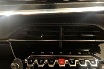 PEUGEOT E-208 50kWh GT Hatchback 5dr Electric Auto (136 ps)