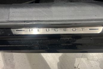 PEUGEOT E-208 50kWh GT Hatchback 5dr Electric Auto (136 ps)