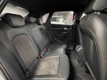 AUDI Q3 2.0 TDI Black Edition SUV 5dr Diesel Manual Euro 6 (s/s) (150 ps