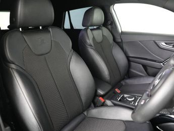 AUDI Q2 1.5 TFSI CoD 35 Black Edition SUV 5dr Petrol S Tronic Euro 6 (s/