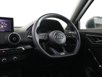 AUDI Q2 1.5 TFSI CoD 35 Black Edition SUV 5dr Petrol S Tronic Euro 6 (s/