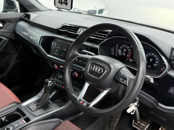 AUDI Q3 1.5 TFSI CoD 35 S line SUV 5dr Petrol S Tronic Euro 6 (s/s) (150
