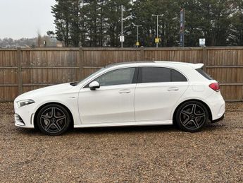 MERCEDES-BENZ A-CLASS 2.0 A35 AMG (Premium Plus) Hatchback 5dr Petrol SpdS DCT 4MATIC 