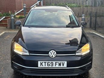 VOLKSWAGEN GOLF 1.6 TDI SE Nav Estate 5dr Diesel DSG Euro 6 (s/s) (115 ps)