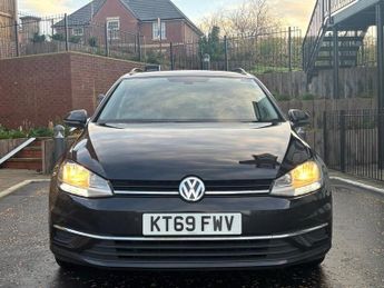 VOLKSWAGEN GOLF 1.6 TDI SE Nav Estate 5dr Diesel DSG Euro 6 (s/s) (115 ps)