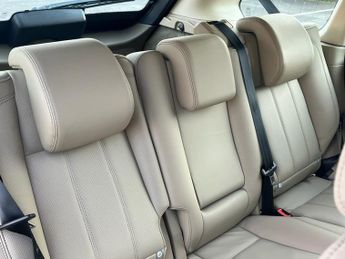 LAND ROVER RANGE ROVER SPORT 3.0 TD V6 HSE SUV 5dr Diesel CommandShift 4WD Euro 5 (245 ps)