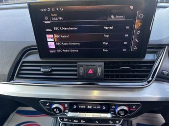 AUDI Q5 2.0 TDI 40 S line Sportback 5dr Diesel S Tronic quattro Euro 6 (