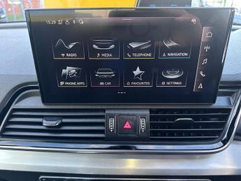 AUDI Q5 2.0 TDI 40 S line Sportback 5dr Diesel S Tronic quattro Euro 6 (