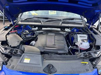 AUDI Q5 2.0 TDI 40 S line Sportback 5dr Diesel S Tronic quattro Euro 6 (