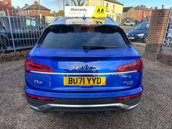 AUDI Q5 2.0 TDI 40 S line Sportback 5dr Diesel S Tronic quattro Euro 6 (