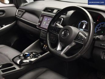 NISSAN LEAF 40kWh N-Connecta Hatchback 5dr Electric Auto (150 ps)