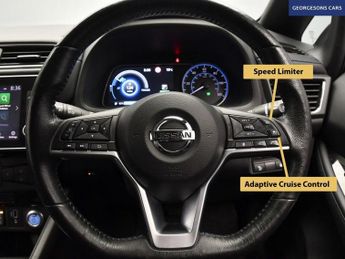 NISSAN LEAF 40kWh N-Connecta Hatchback 5dr Electric Auto (150 ps)
