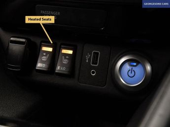 NISSAN LEAF 40kWh N-Connecta Hatchback 5dr Electric Auto (150 ps)