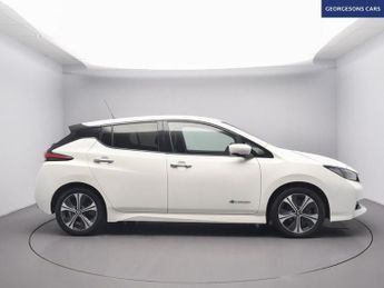 NISSAN LEAF 40kWh N-Connecta Hatchback 5dr Electric Auto (150 ps)