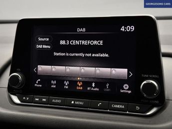 NISSAN QASHQAI 1.3 DIG-T MHEV Acenta Premium SUV 5dr Petrol Hybrid XTRON Euro 6