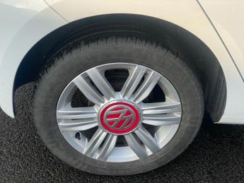 VOLKSWAGEN UP! 1.0 up! beats Hatchback 3dr Petrol Manual Euro 6 (s/s) (90 ps)