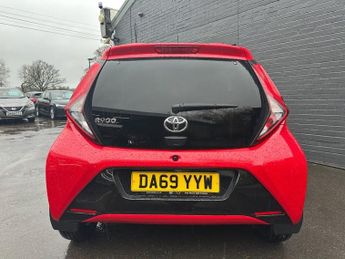 TOYOTA AYGO 1.0 VVT-i x-trend Funroof 5dr Petrol x-shift Euro 6 (71 ps)
